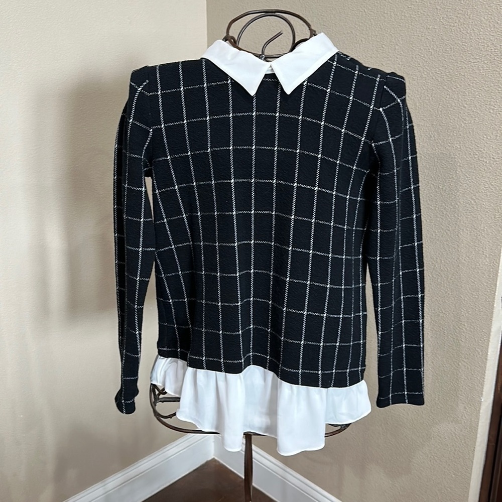 Women's Loft black/cream collared sweater, size S